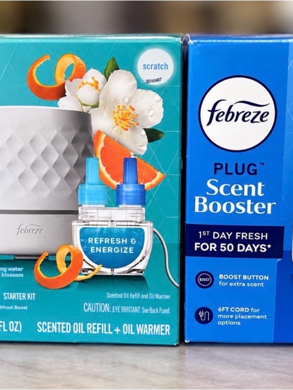 Febreze Refresh & Energize Plug Scent Booster Starter Kit - Blue